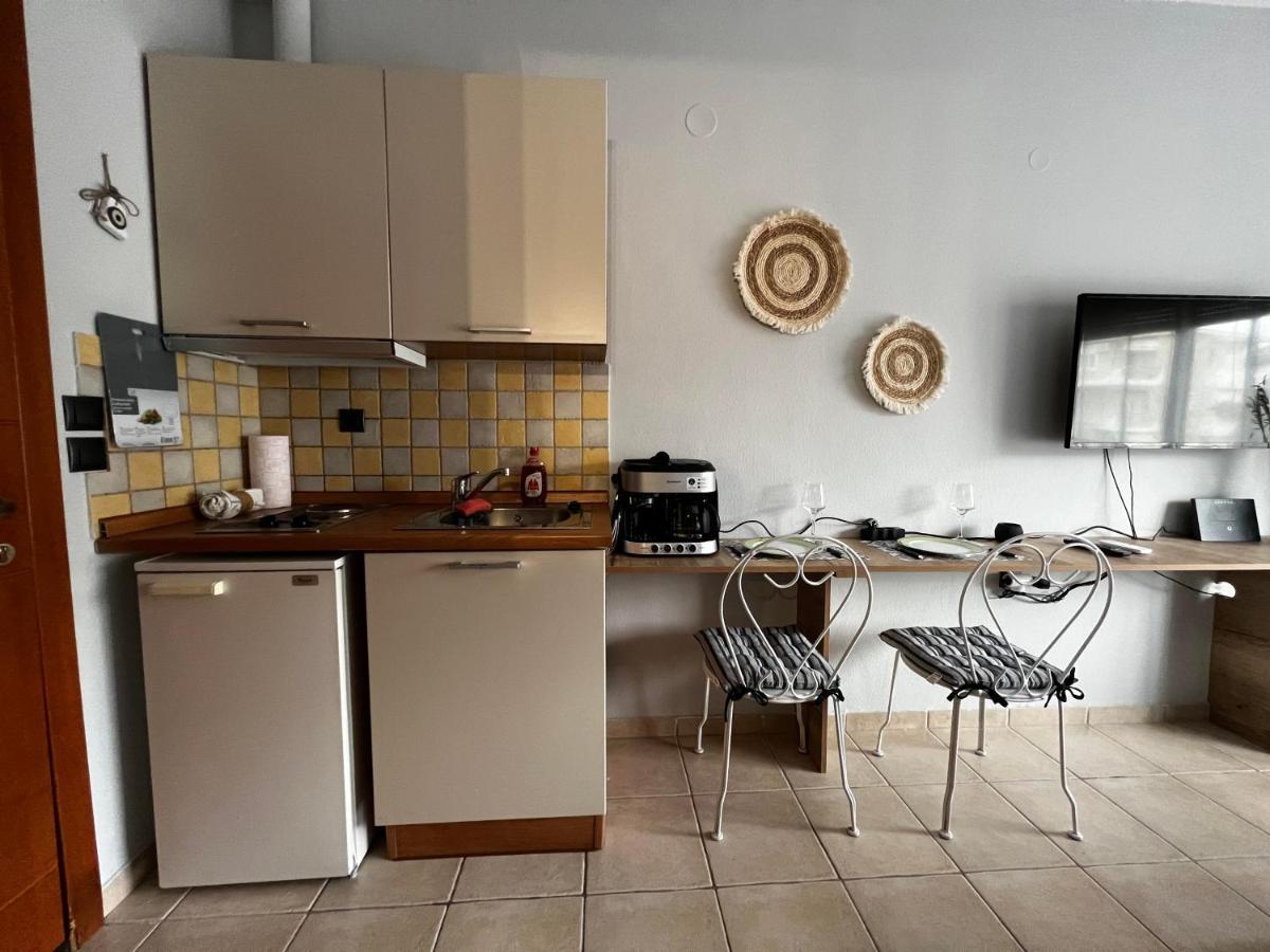 Apartamento B6 Coquette Néa Khilí Exterior foto